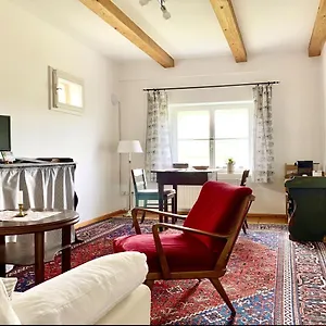 Historischer Pfarrhof Niederleierndorf Langquaid